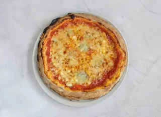 Pizza Cuatro Quesos (30 Cm.)