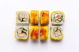 Chicken mango roll