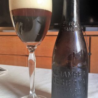 Cerveza Alhambra