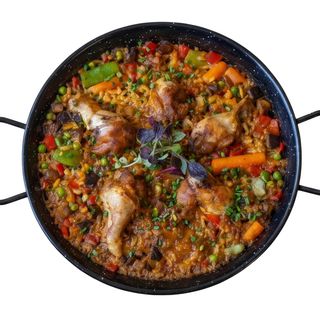 Paella de pollo