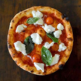 Bufala e pachino (disponibile solo a cena)