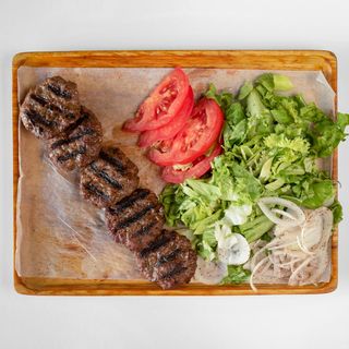 Телешки кюфтенца по лозенградски на грил