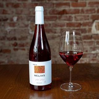Vino Nelias Rosado