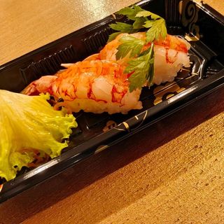 32.Nigiri gambero rosso crudo