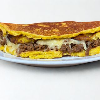 Cachapa mechada especial