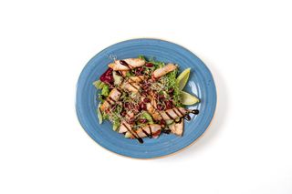 Sałata z kurczakiem