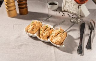 Pasta de brânza picanta