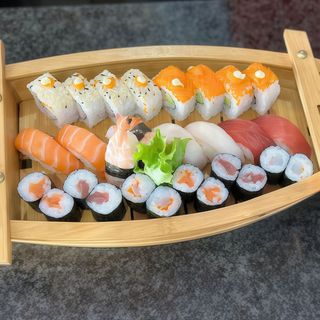 L7. Sushi Mixto (28 Pzs.)