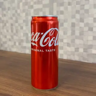 Напій Coca cola