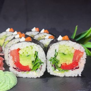 Uramaki Hikari. 8 Unidades.