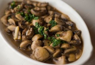 29. Супа от телешко и пресни гъби (250г)