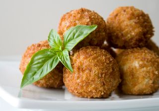 Bocconcini pomodoro e mozzarella, riso 6 pezzi