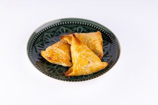 Мини-самса с курицей 