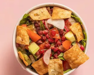 Fatooshinha (Small Fatoosh Salad)