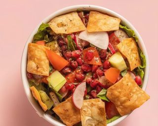 Fatooshinha (Small Fatoosh Salad)