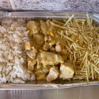 Strogonoff de frango 