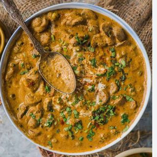 PORUMB CU CIUPERCI (Corn mushroom masala)