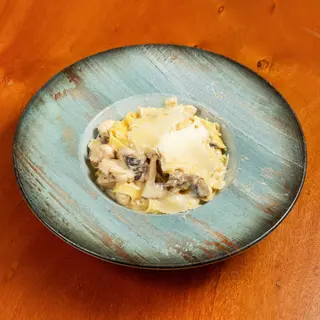 Fettuccine Alfredo