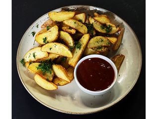 Картопля по-селянськи (150/50г)