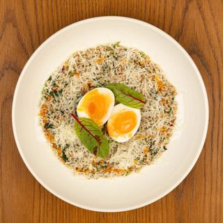 Зелена гречка з яйцем та пармезаном