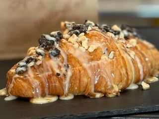 Круасан карамелька