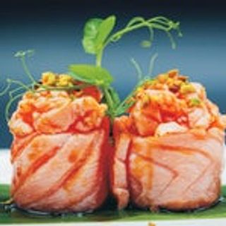 129a. Gunkan salmone scottato