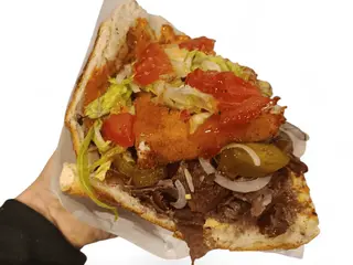 KEBAB BUŁKA SYR