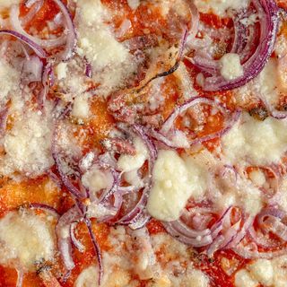 Pizza senza glutine  amatriciana