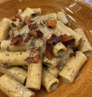 Rigatoni alla carbonara