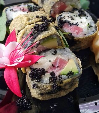 Теплий з тунцем