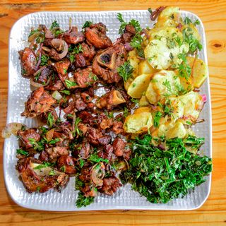 Shredded Squid with Chinese Spinach / Beansprouts