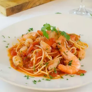 Spaghetii con marisco