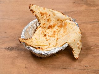 BUTTER NAAN