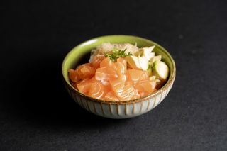 105. Mini poke sake