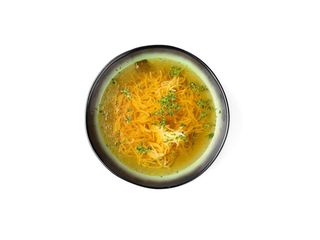 Goveđa juha s domaćim rezancima