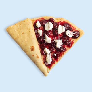 კრეპი ალუბლის ჯემით და არაჟნით