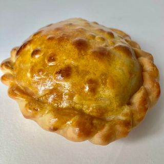 Panada De Formatges I Ceba