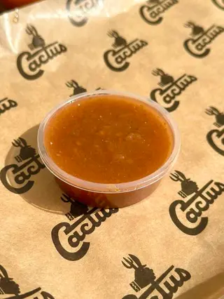 Salsa casera (pomidorowa, lekko pikantna)