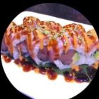 90 Flambè tuna roll