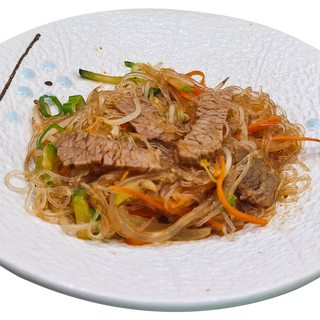 48.spaghetti di soia con manzo uova e verdure