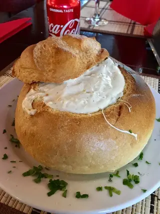 Piept de pui in sos de cascaval