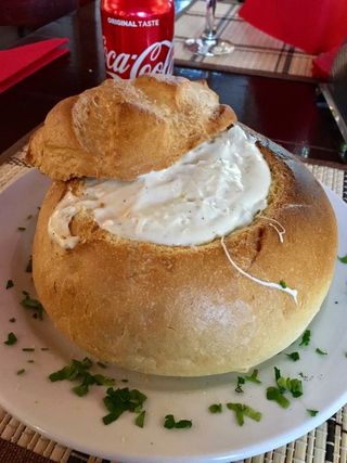 Piept de pui in sos de cascaval