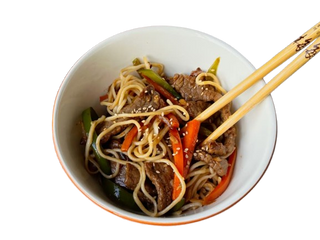 27-Tallarines con ternera picante