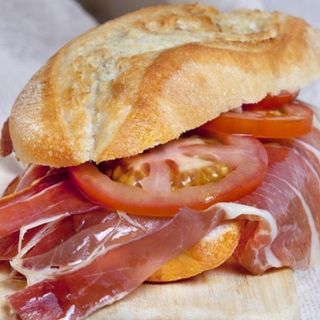 Bocadillo De Jamón