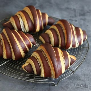 Choco Vannilla Croissant