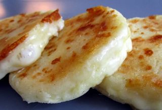 Arepa Con Queso