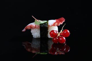 33 Nigiri polipo -2 pezzi