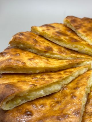 Хачапури с картофелем и сыром