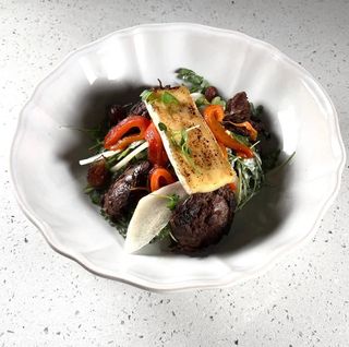 Салат з курячою печінкою (220г)