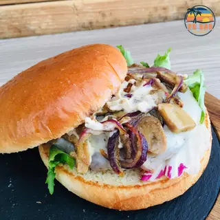 Hambúrguer de Vaca com Cogumelos, Queijo & Bacon 